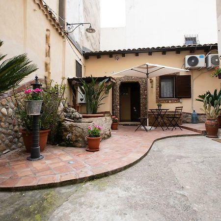 Casa Giorgia Villa Augusta Exterior photo